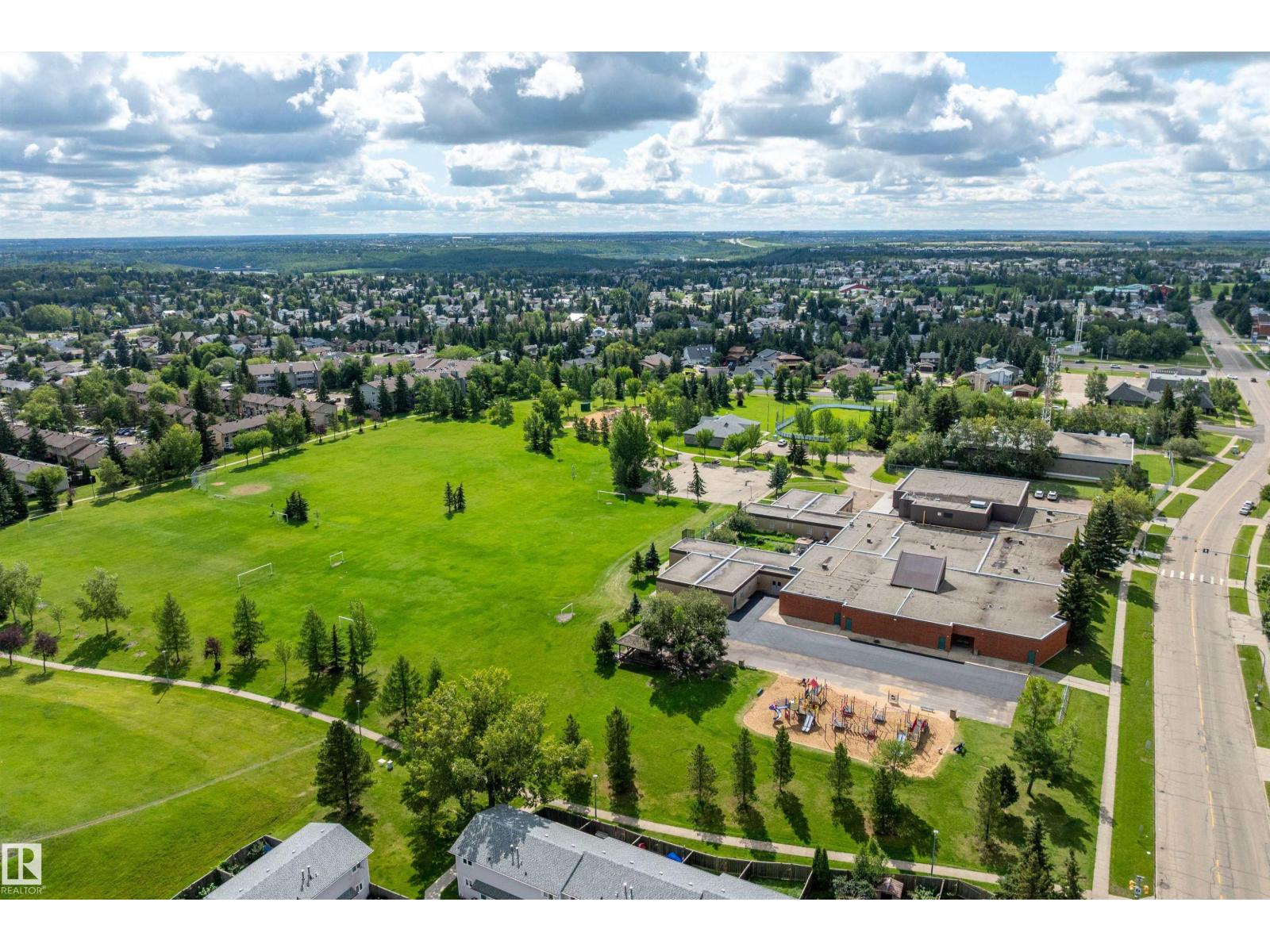 Photo 43 of 18365 66 Av Nw, Edmonton AB