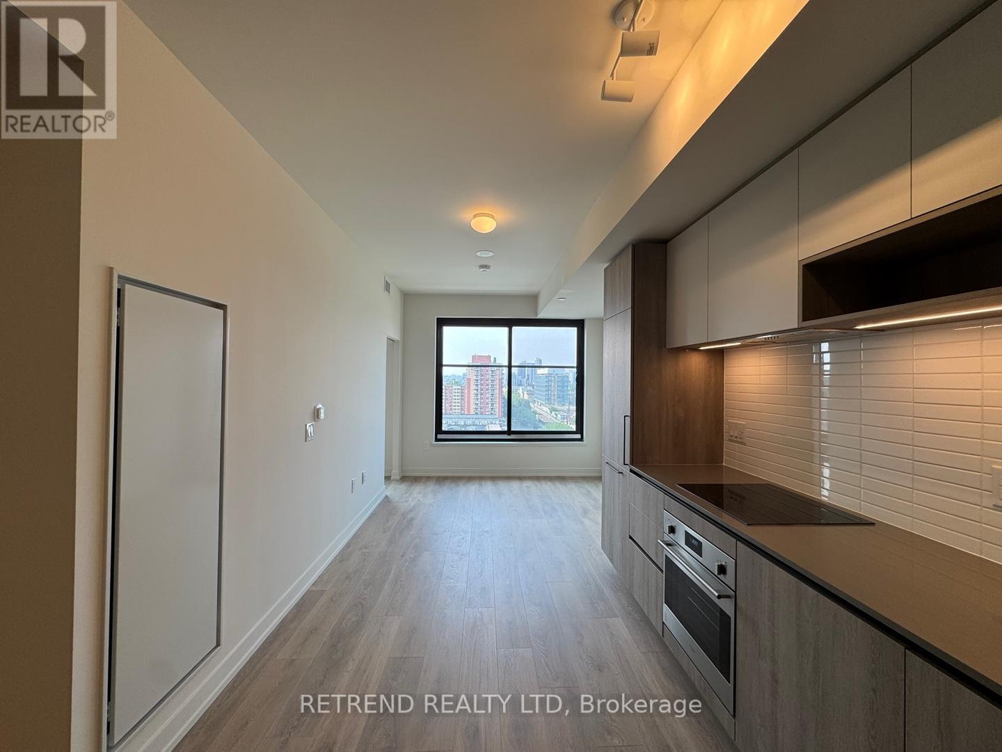 Photo 4 of 1112 181 Sterling Road, Toronto ON
