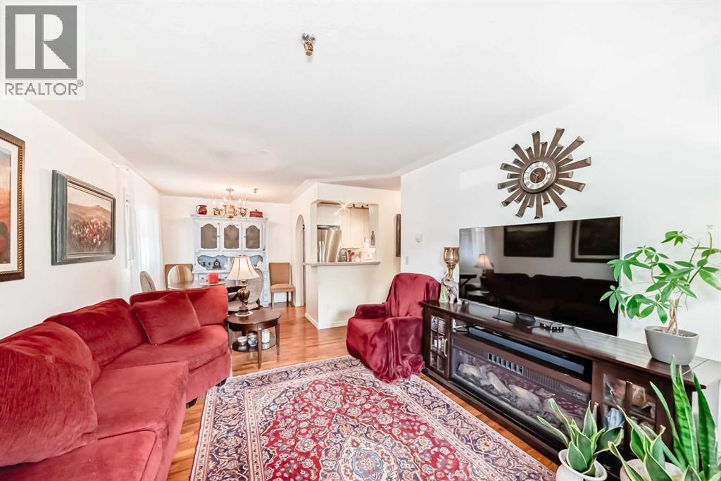 Single Family House for Sale in    Avenue Windsor Park Calgary 