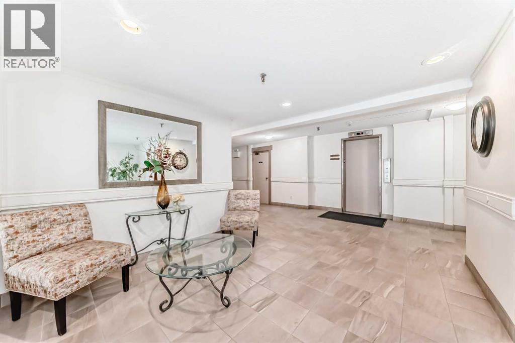 Single Family House for Sale in    Avenue Windsor Park Calgary 