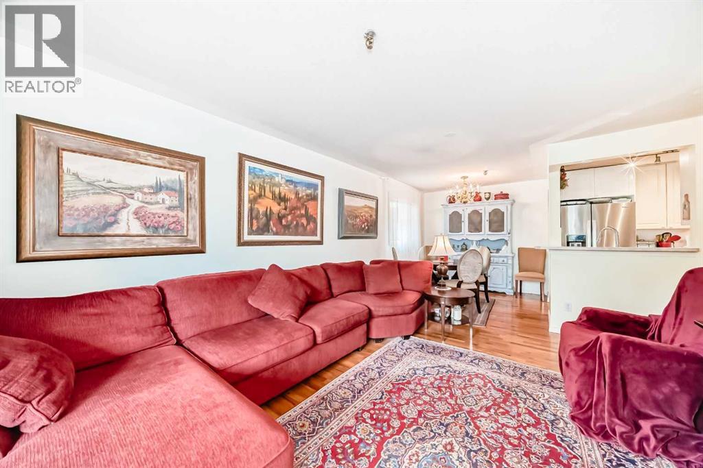 Single Family House for Sale in    Avenue Windsor Park Calgary 