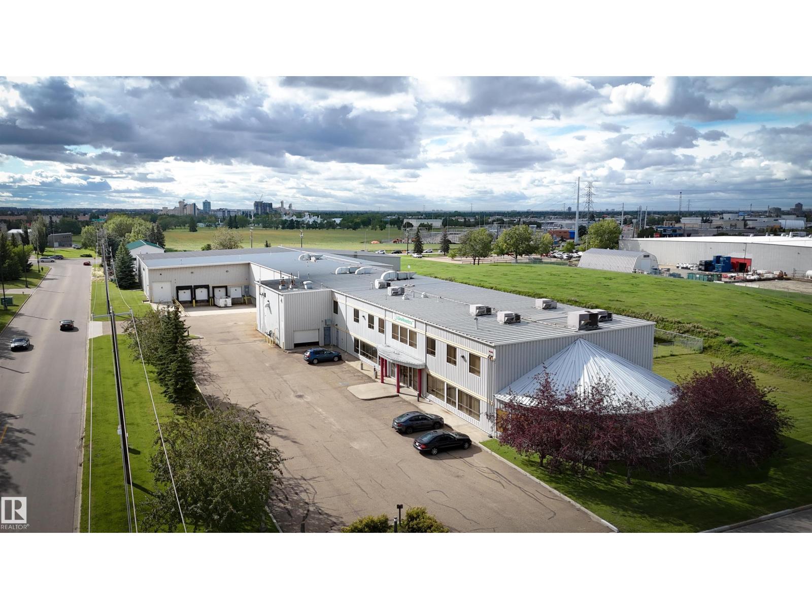Photo 1 of 9608 25 Av Nw, Edmonton AB