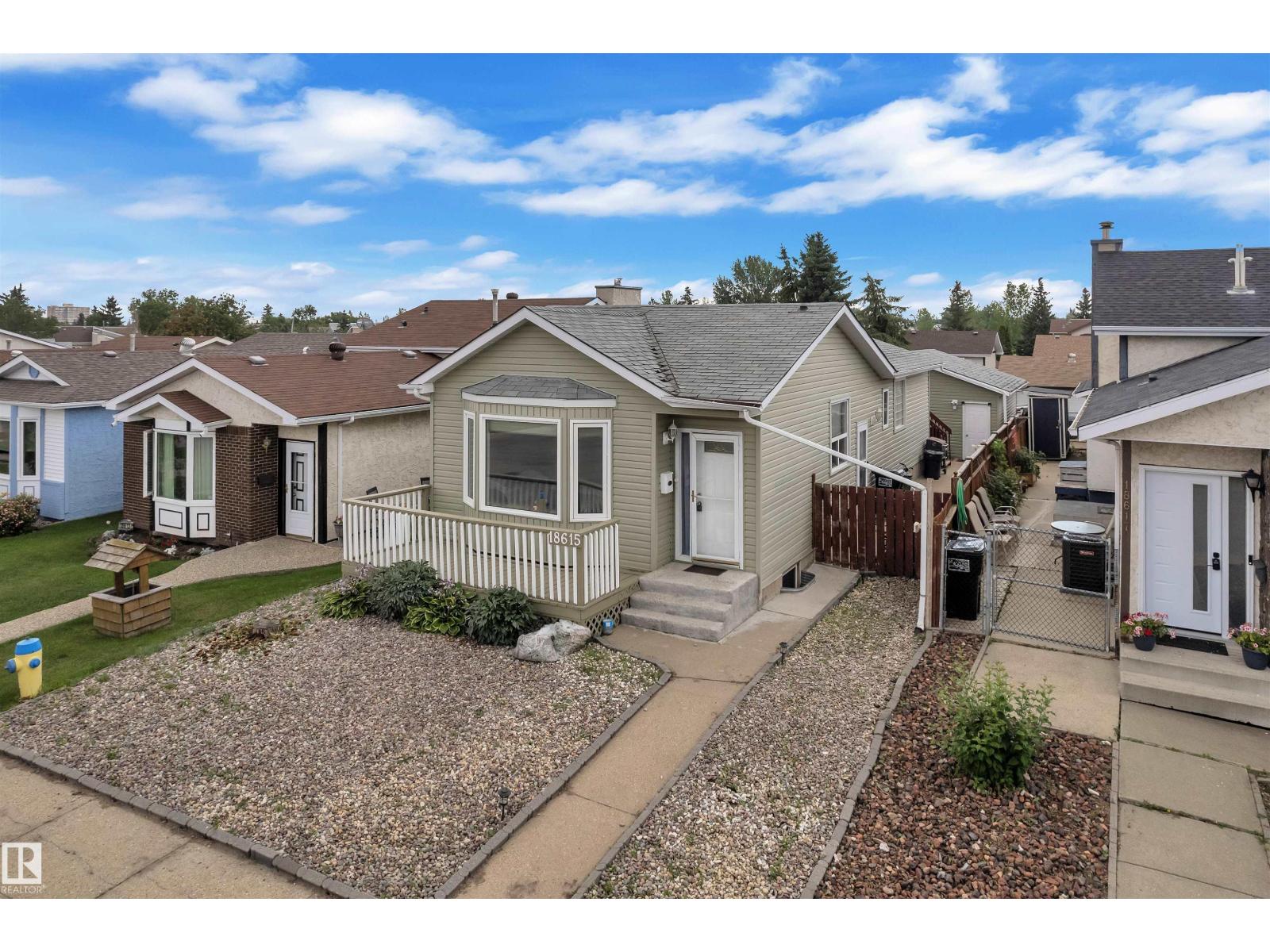 Photo 1 of 18615 75 Av Nw, Edmonton AB