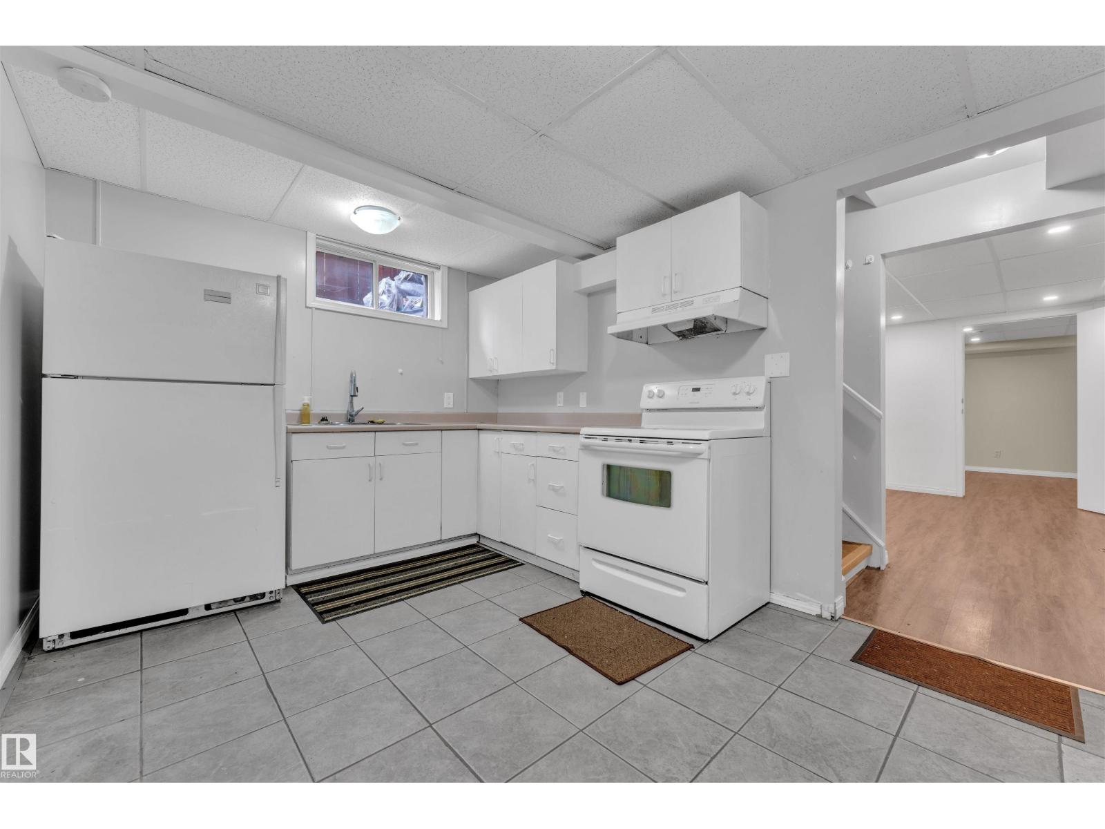 Photo 27 of 18615 75 Av Nw, Edmonton AB