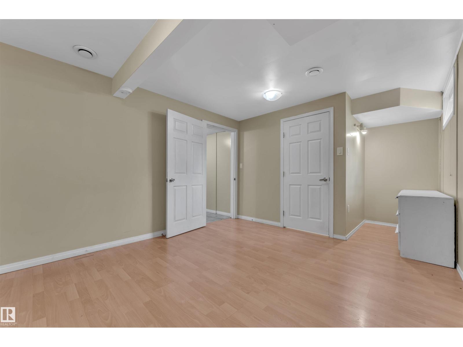 Photo 30 of 18615 75 Av Nw, Edmonton AB