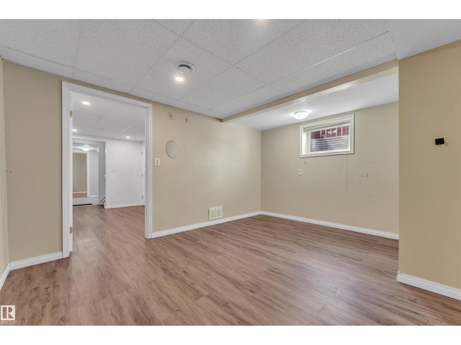 Photo 36 of 18615 75 Av Nw, Edmonton AB
