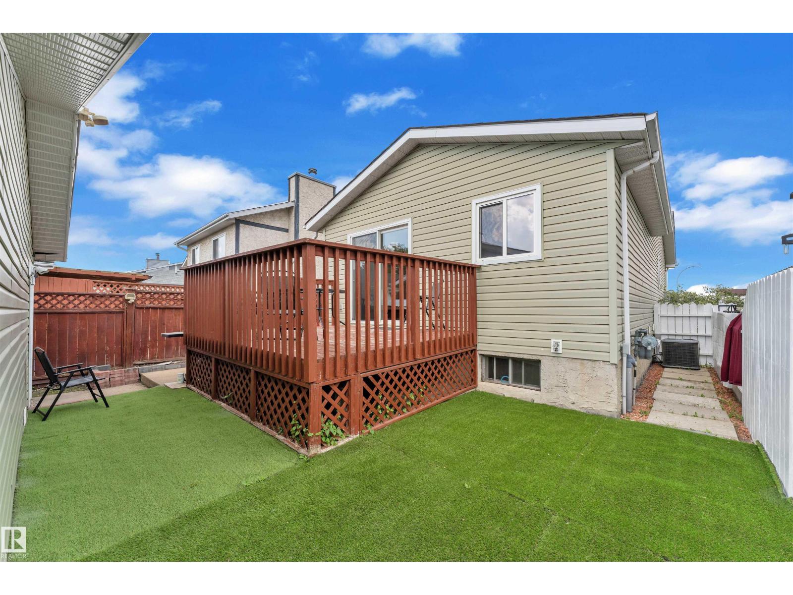 Photo 44 of 18615 75 Av Nw, Edmonton AB