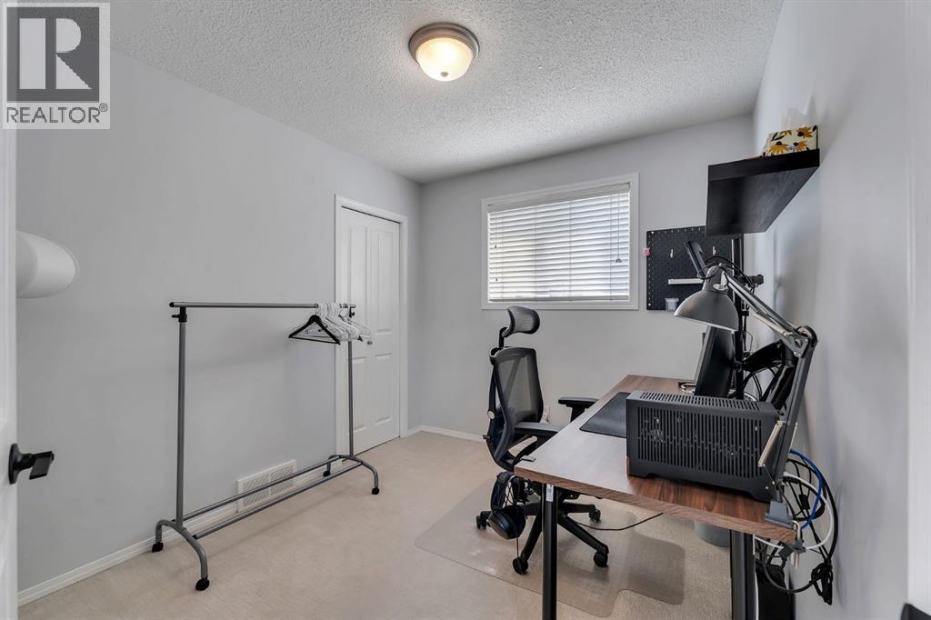 266 Covehaven View NE, Calgary, Alberta