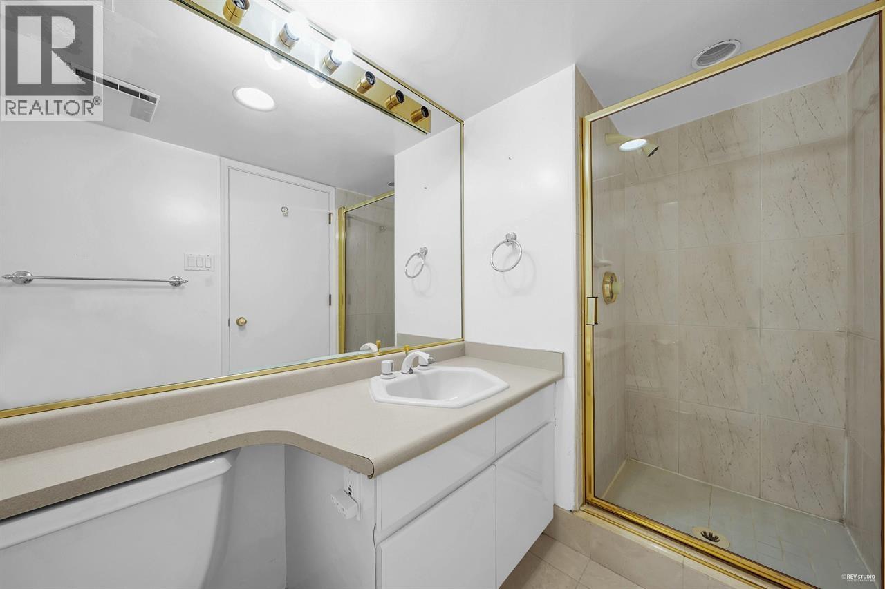 Photo 12 of 1502 1590 W 8th Avenue, Vancouver BC