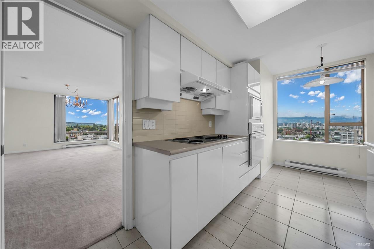 Photo 10 of 1502 1590 W 8th Avenue, Vancouver BC