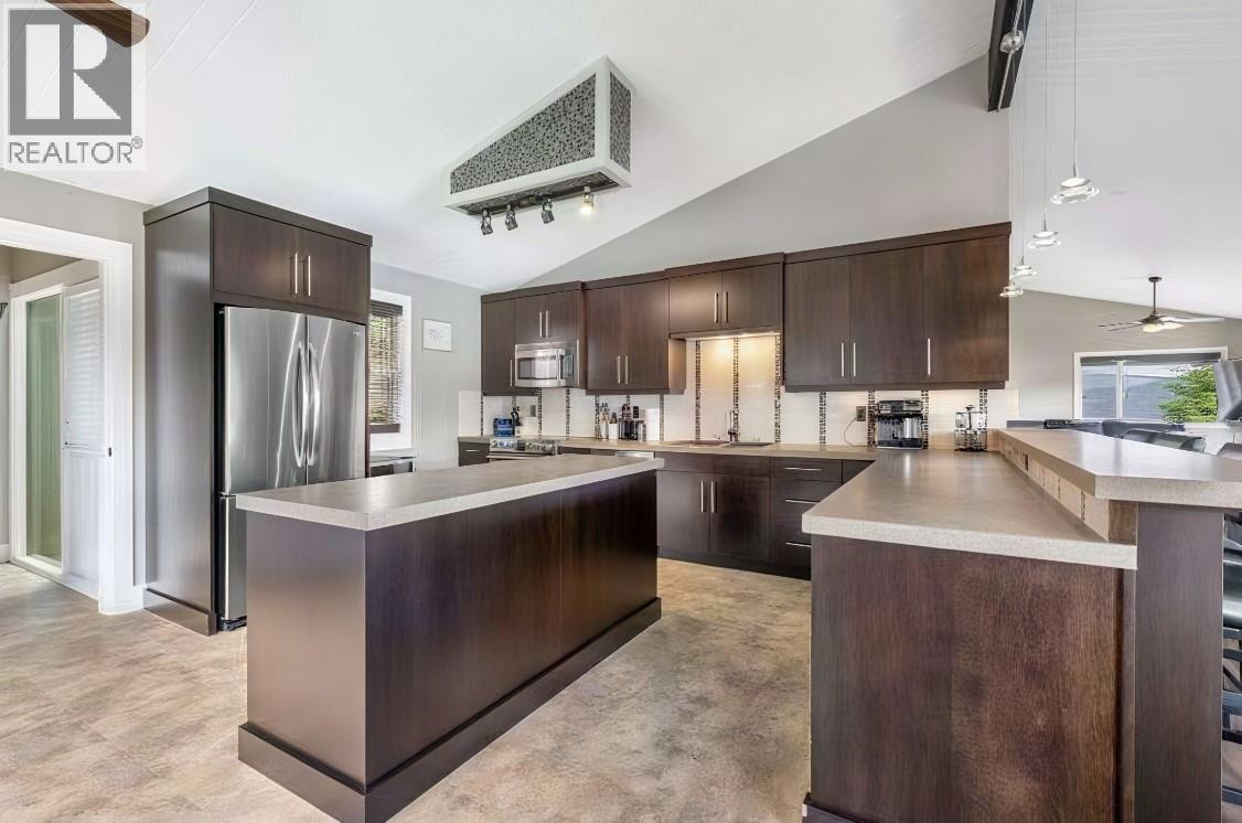  1084 Westside Road South, West Kelowna