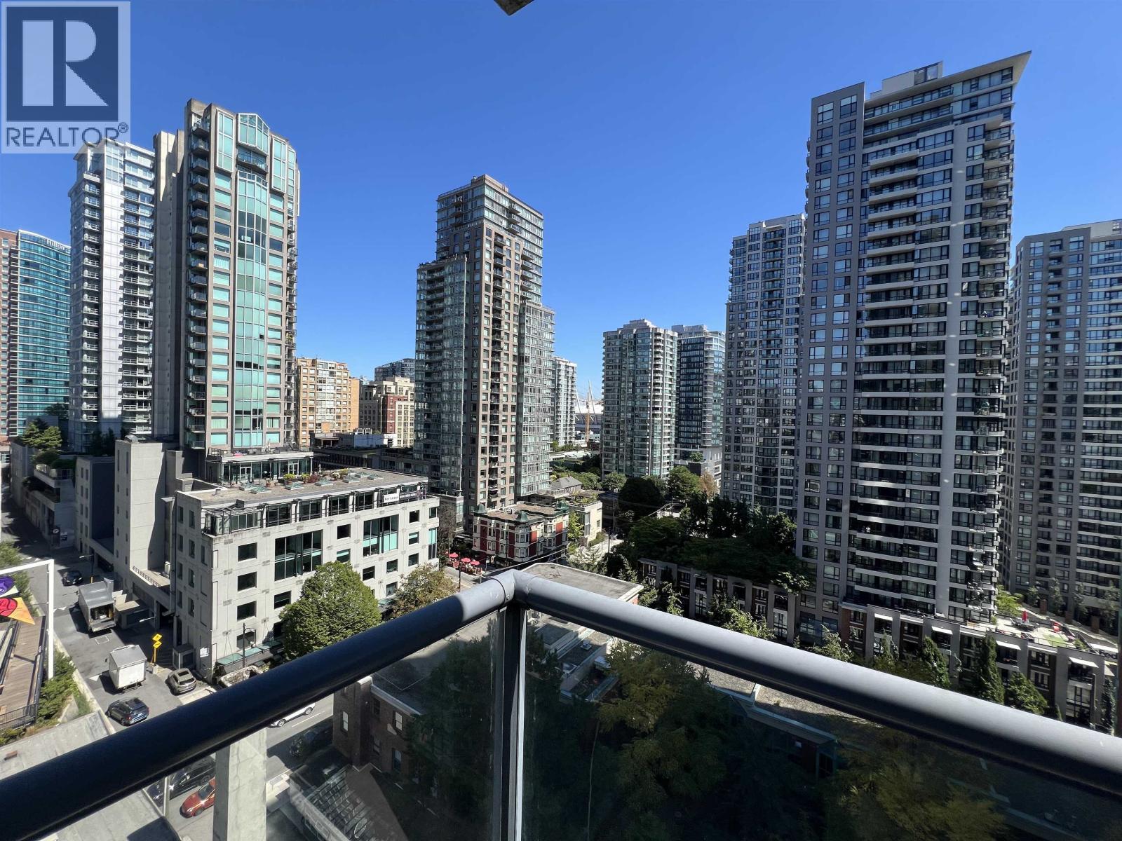 Photo 2 of 1203 928 Richards Street, Vancouver BC