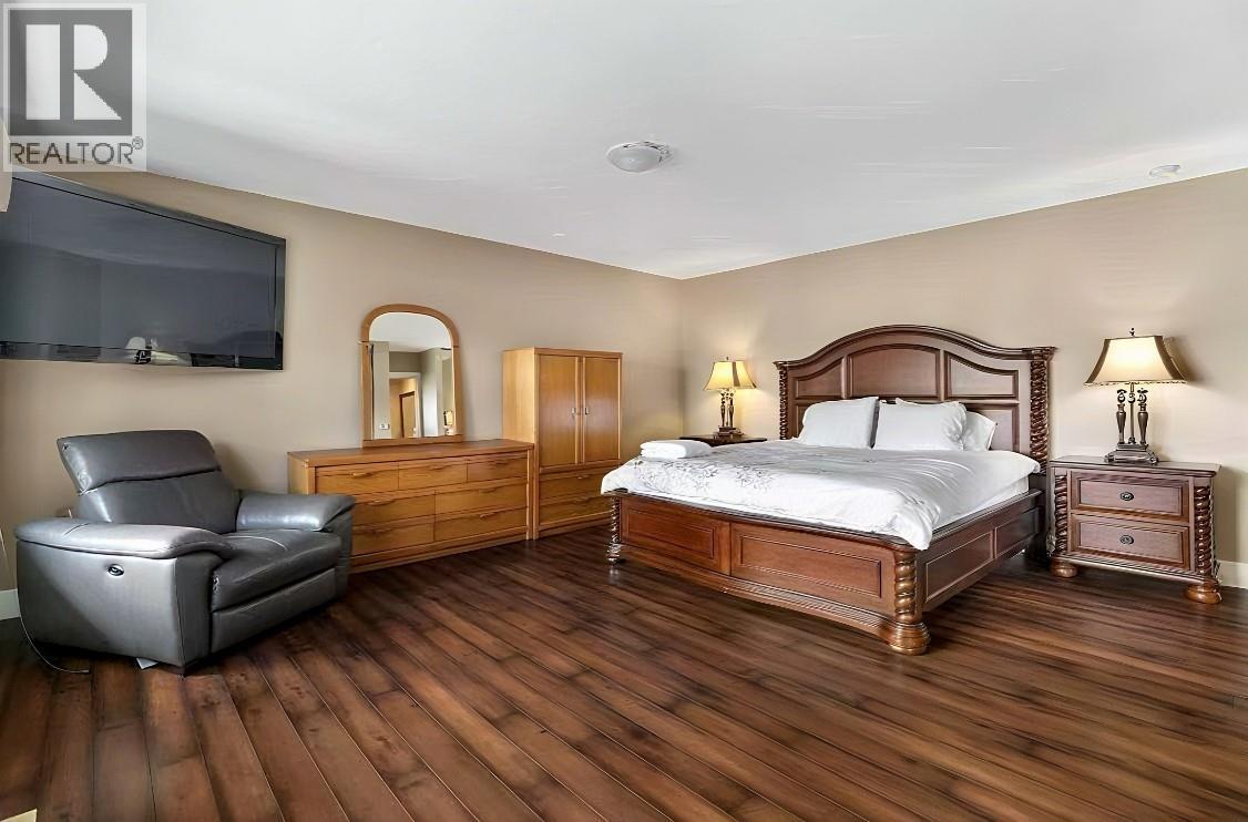  1084 Westside Road South, West Kelowna