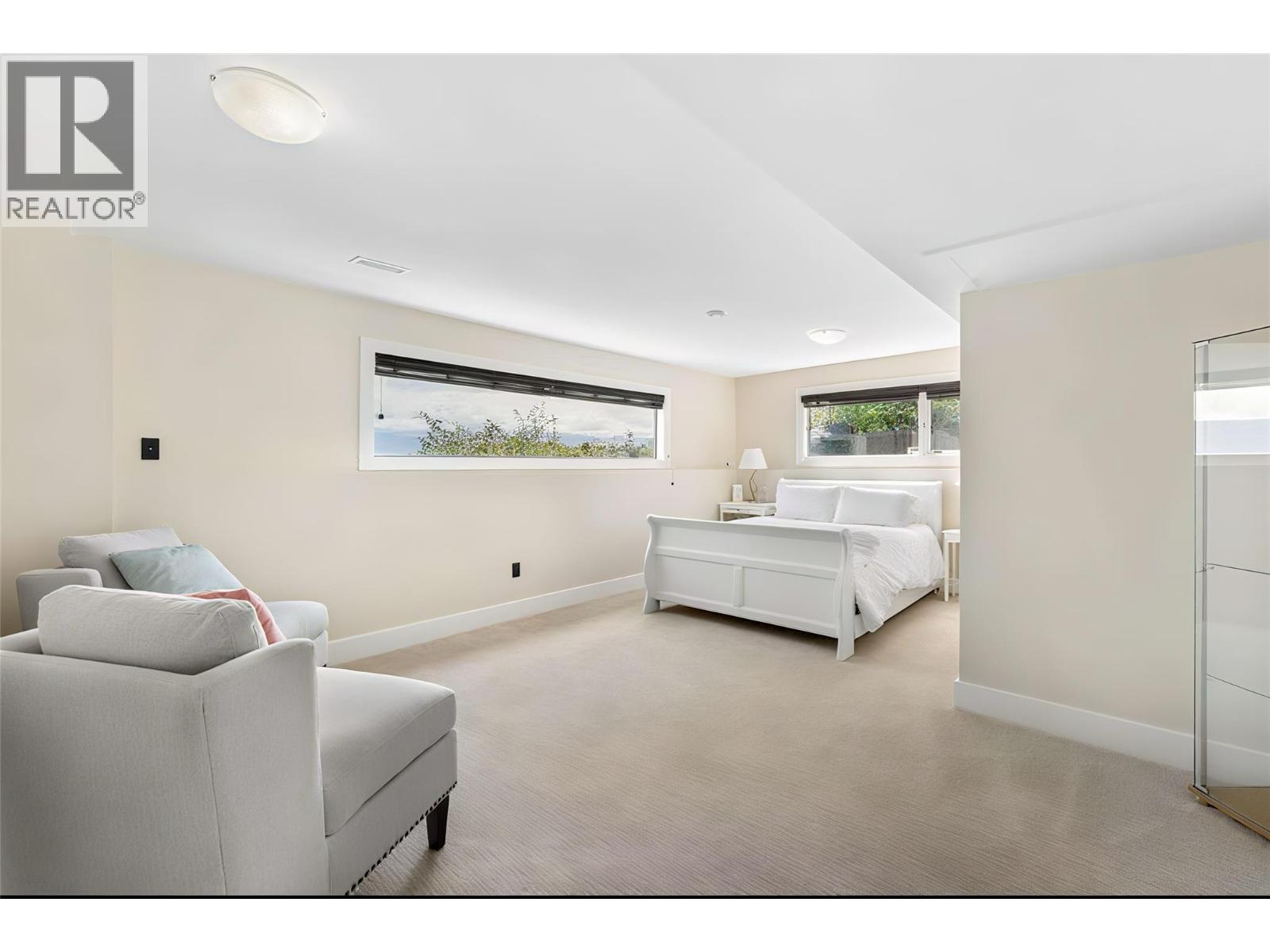  1084 Westside Road South, West Kelowna