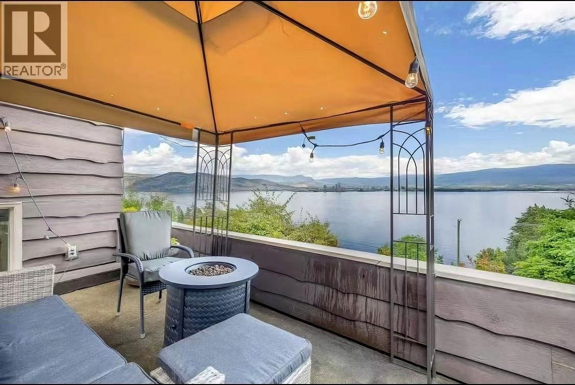  1084 Westside Road South, West Kelowna