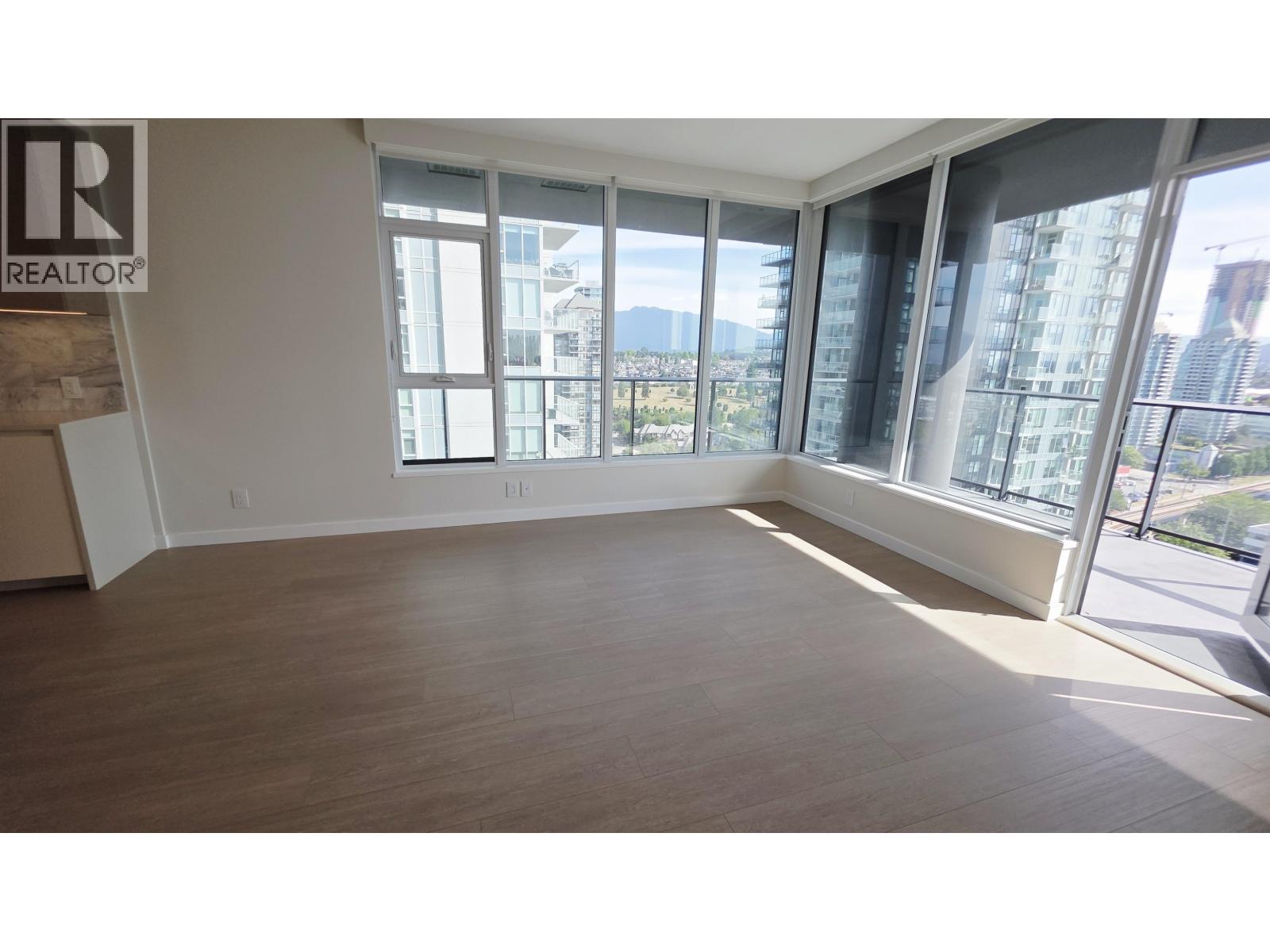 Photo 11 of 2208 2186 Gilmore Avenue, Burnaby BC