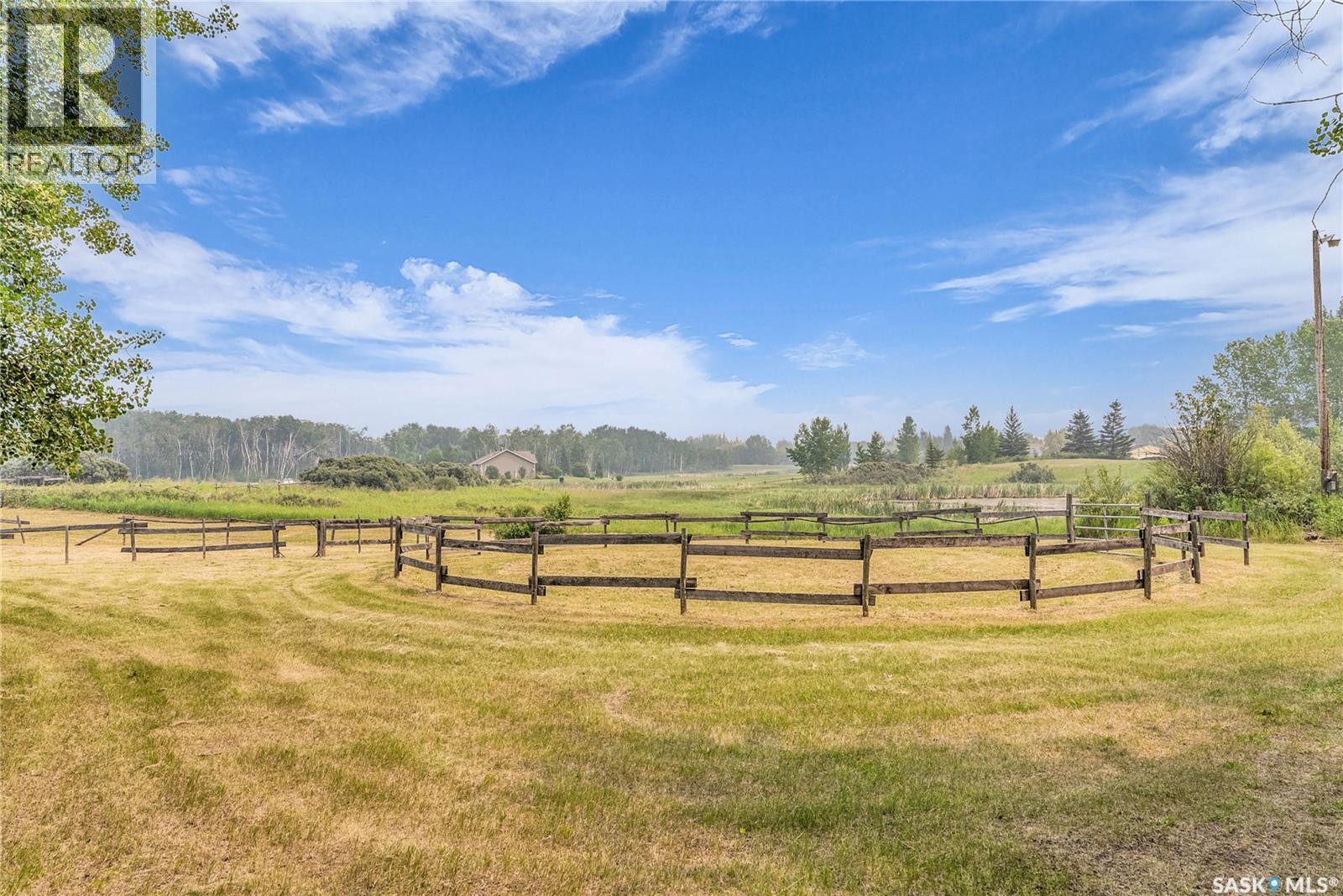 Photo 27 of 41 Silver Willow Road, Prince Albert Rm No 461 SK