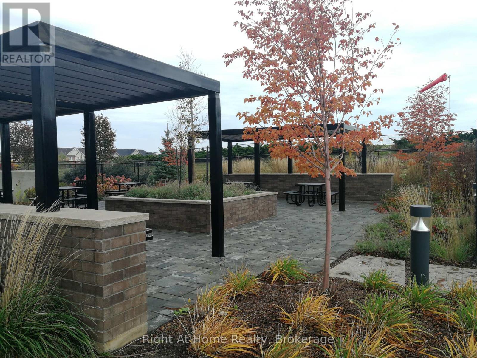Photo 2 of 214 610 Farmstead Drive, Milton ON