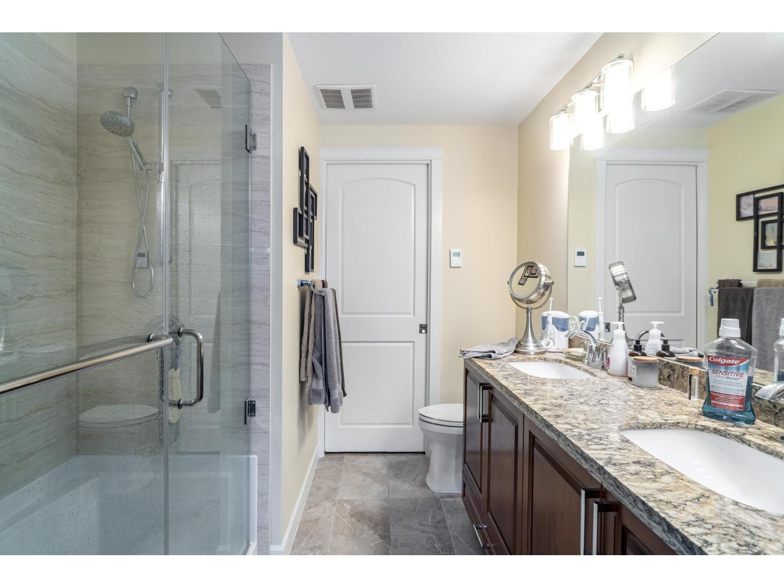 Photo 15 of 315 20376 86 Avenue, Langley BC