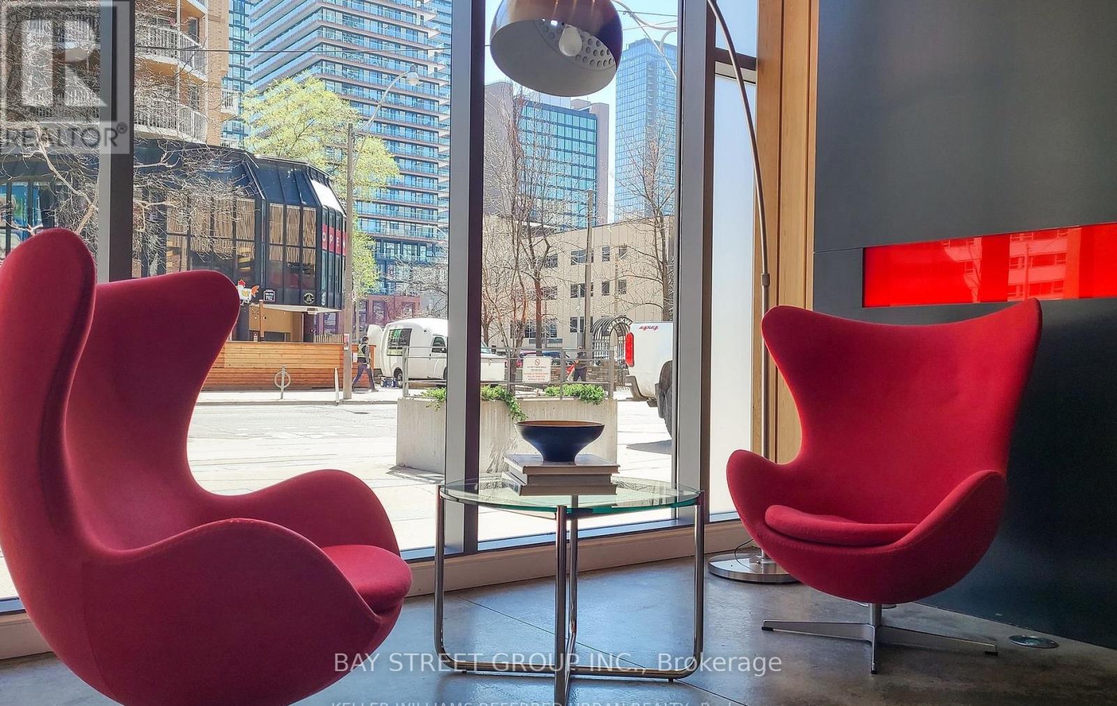 Photo 5 of 1602 22 Wellesley Street E, Toronto ON