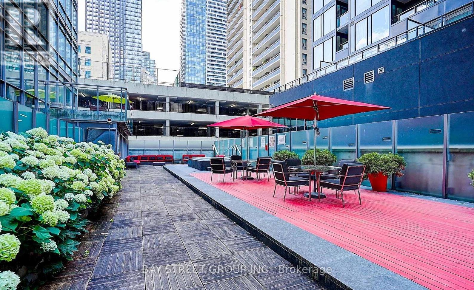 Photo 12 of 1602 22 Wellesley Street E, Toronto ON