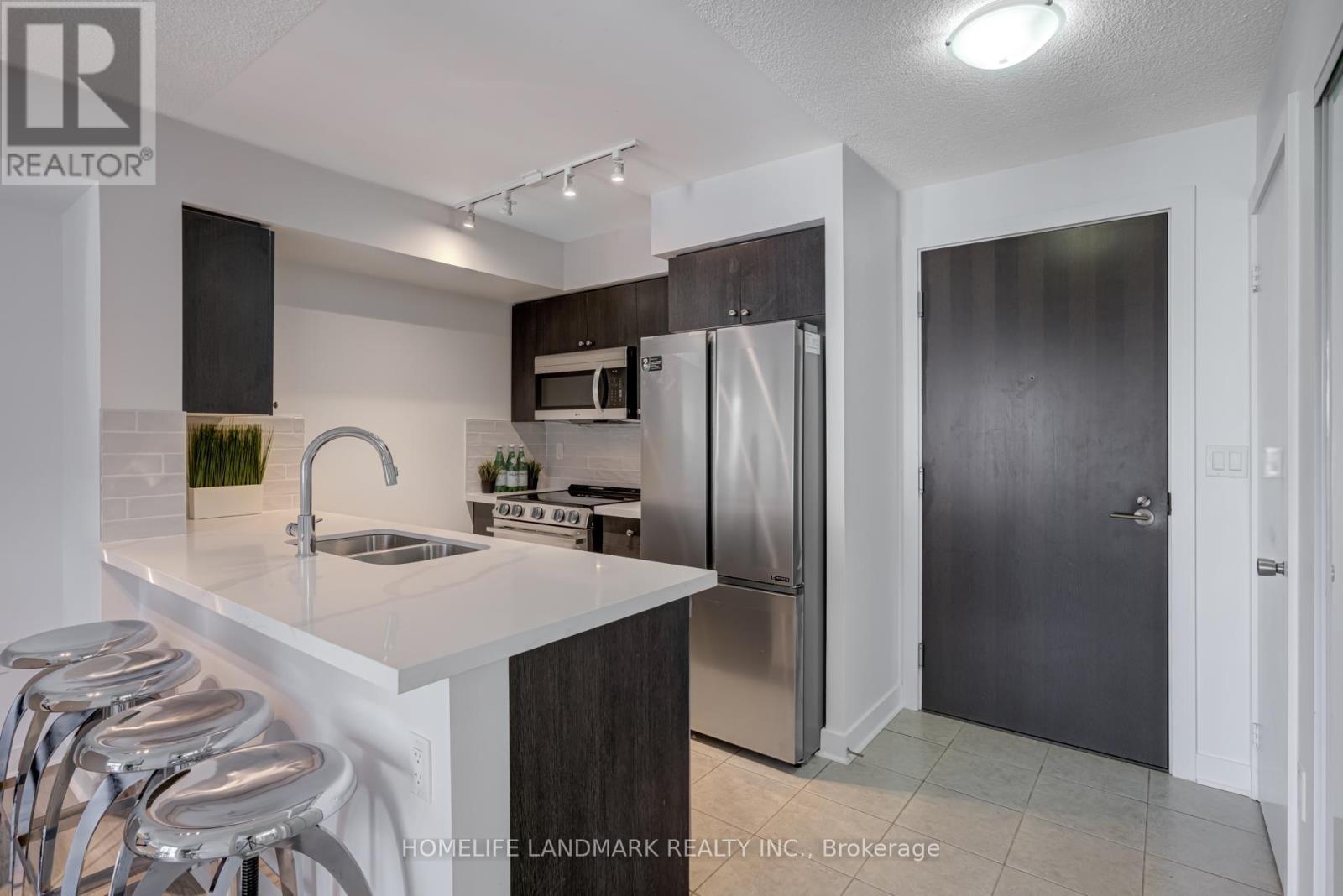 Photo 2 of 1116 1346 Danforth Road, Toronto ON