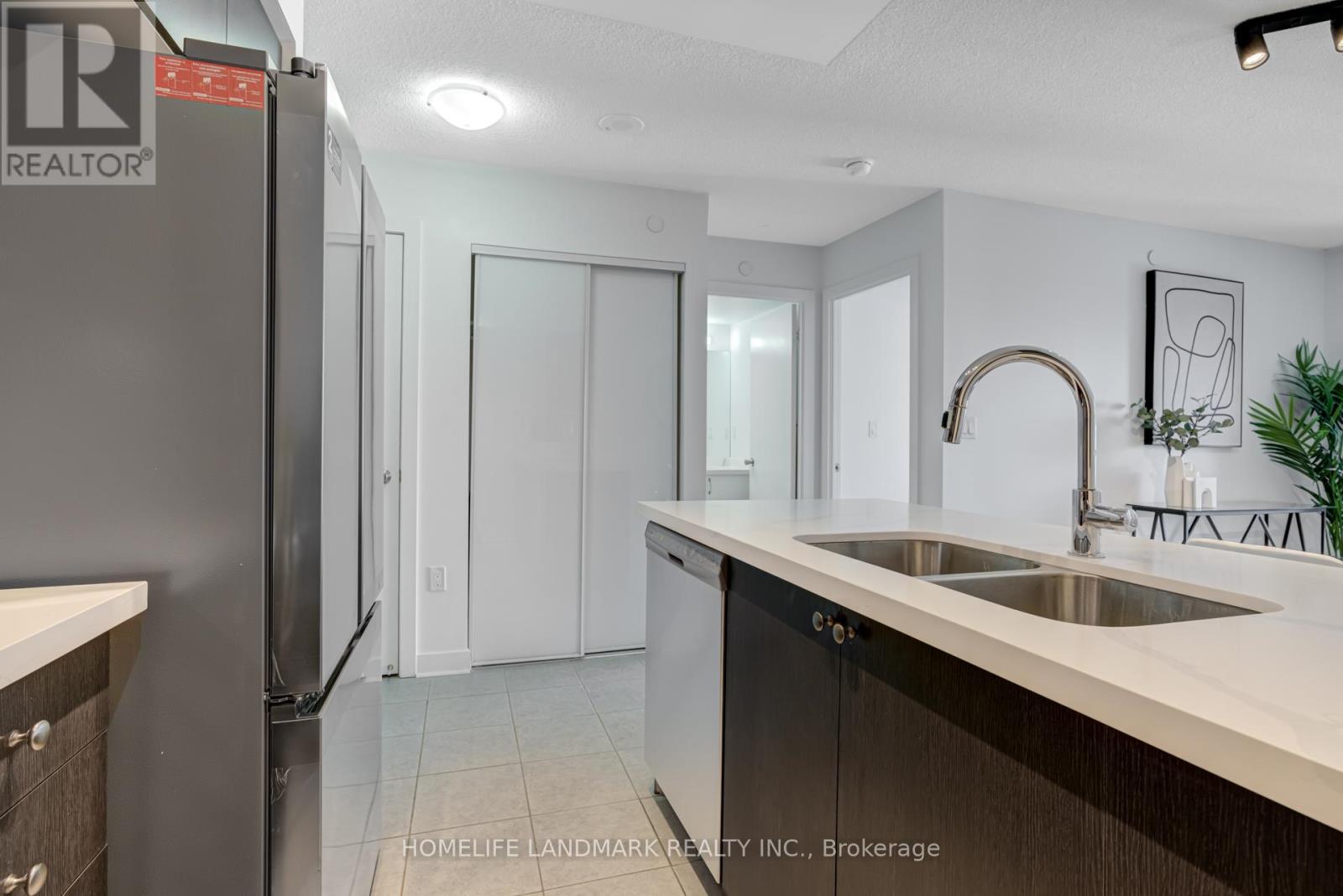 Photo 4 of 1116 1346 Danforth Road, Toronto ON