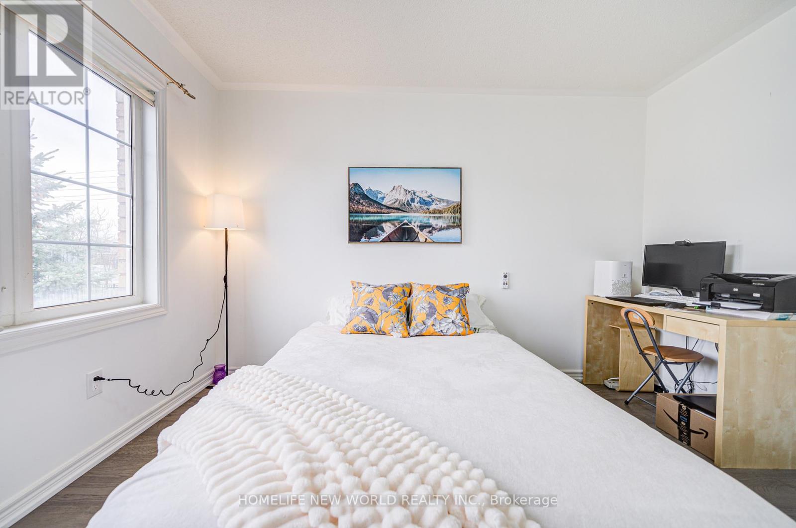 Photo 35 of 46 Teal Crescent, Vaughan ON
