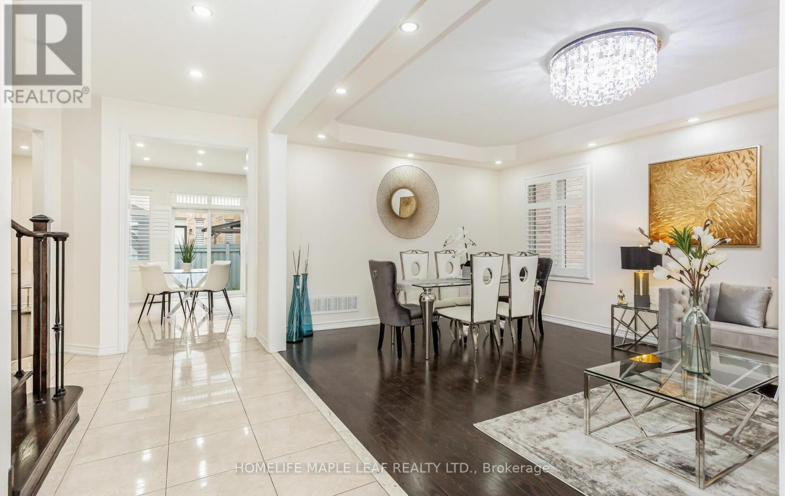Photo 41 of 11 Cloverhaven Road, Brampton ON