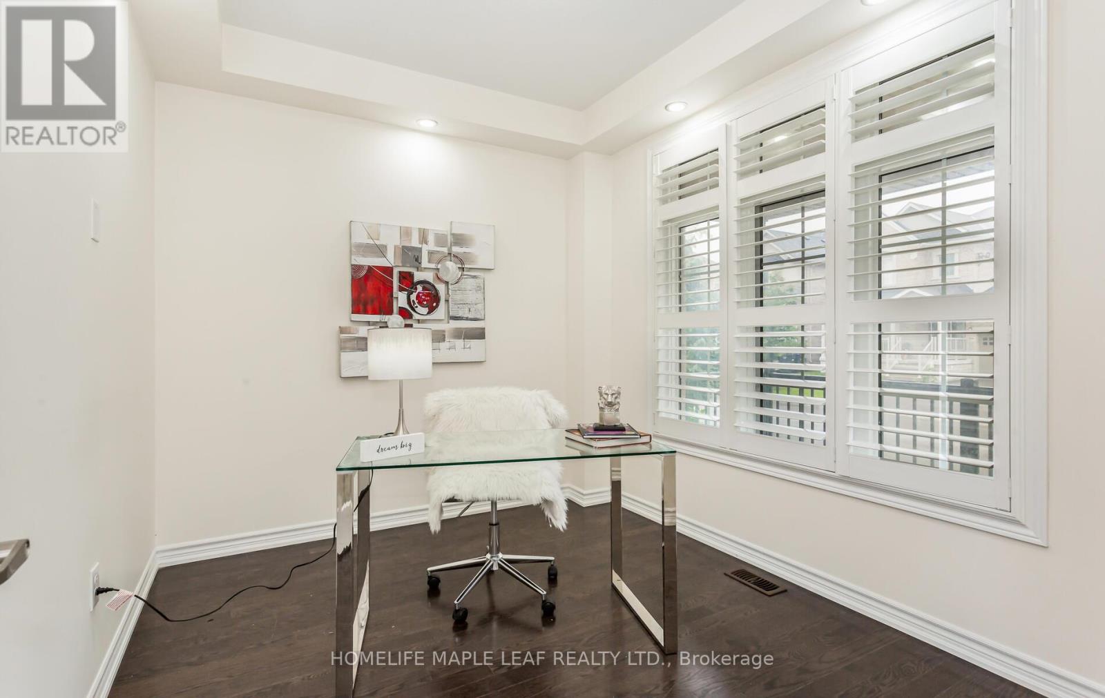 Photo 39 of 11 Cloverhaven Road, Brampton ON