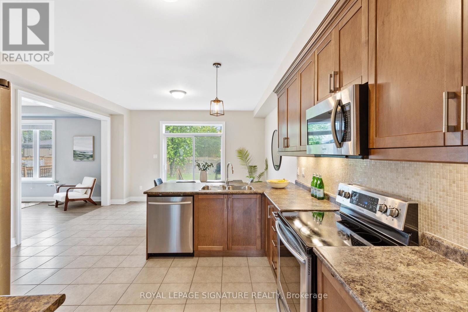 Photo 44 of 1668 Metro Road, Georgina ON