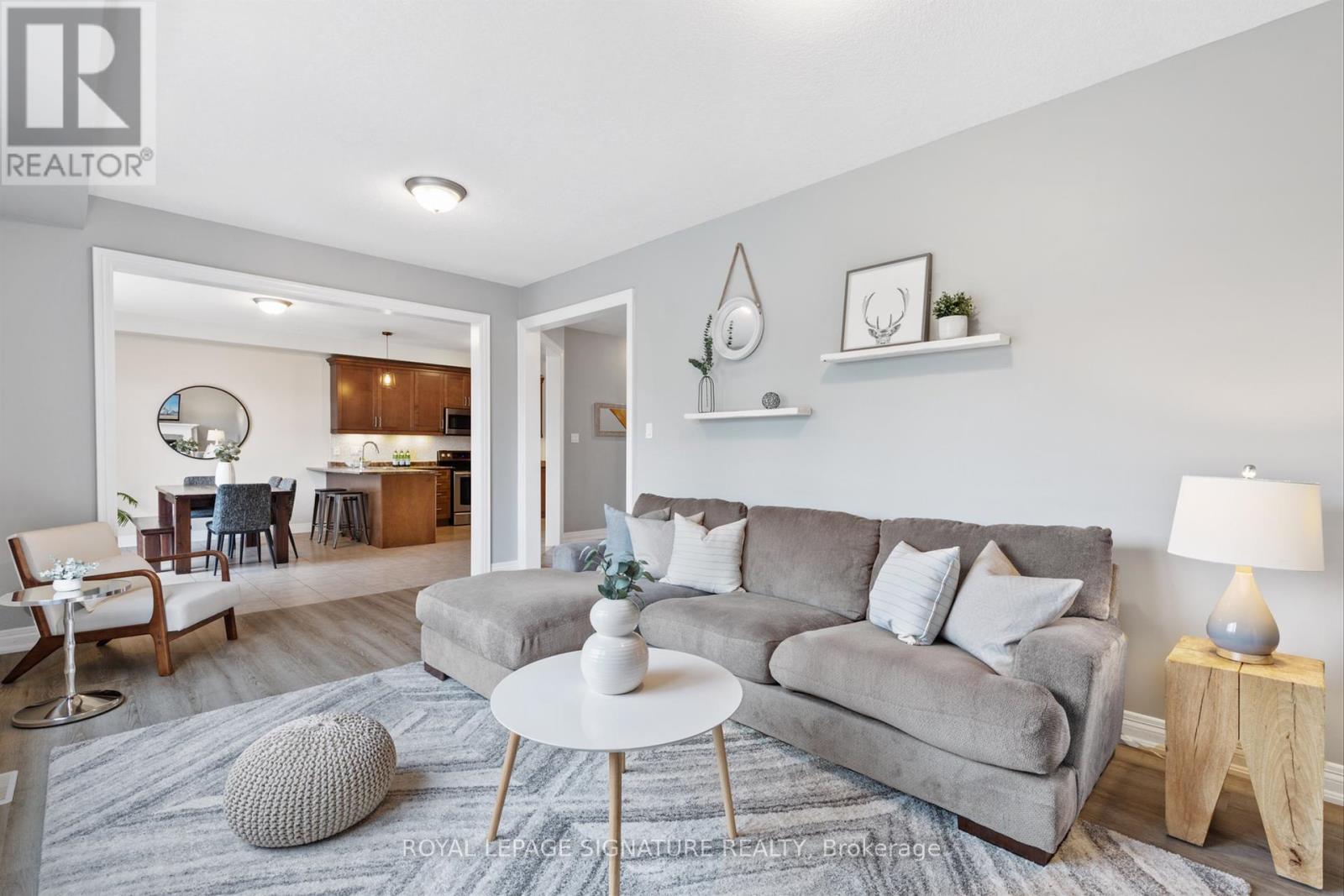 Photo 14 of 1668 Metro Road, Georgina ON