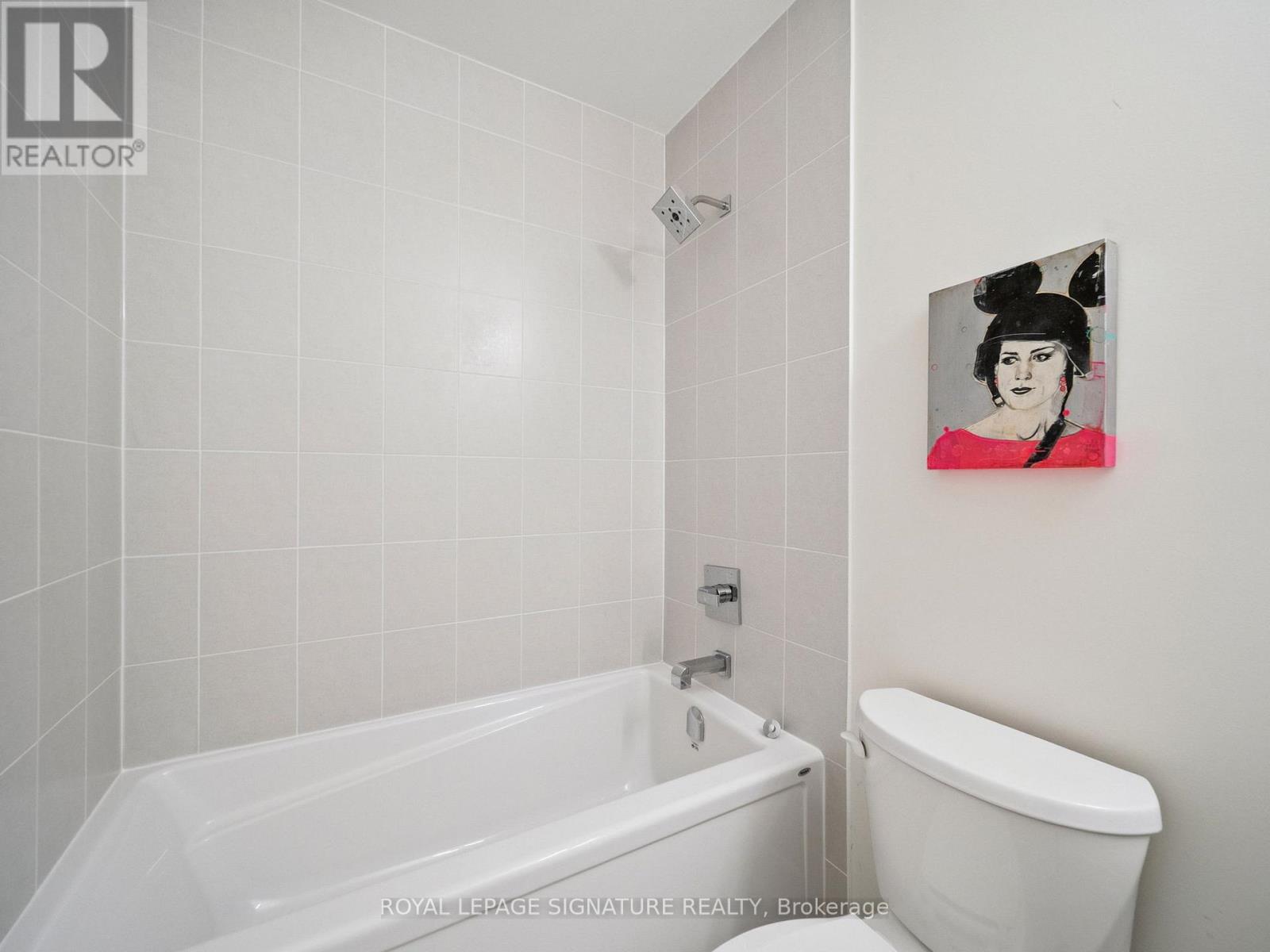 Photo 35 of 18 Bru Lor Lane, Orillia ON