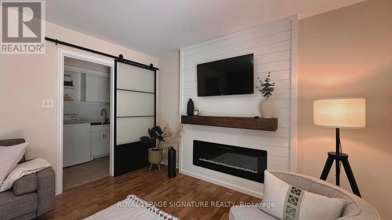 Photo 2 of 1032 Baseline Road, Gravenhurst ON