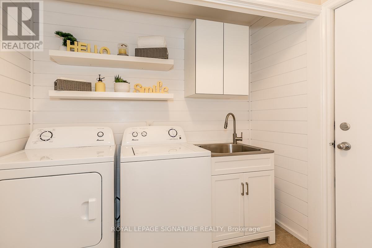 Photo 35 of 1032 Baseline Road, Gravenhurst ON