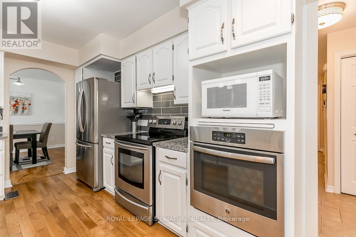Photo 45 of 1032 Baseline Road, Gravenhurst ON