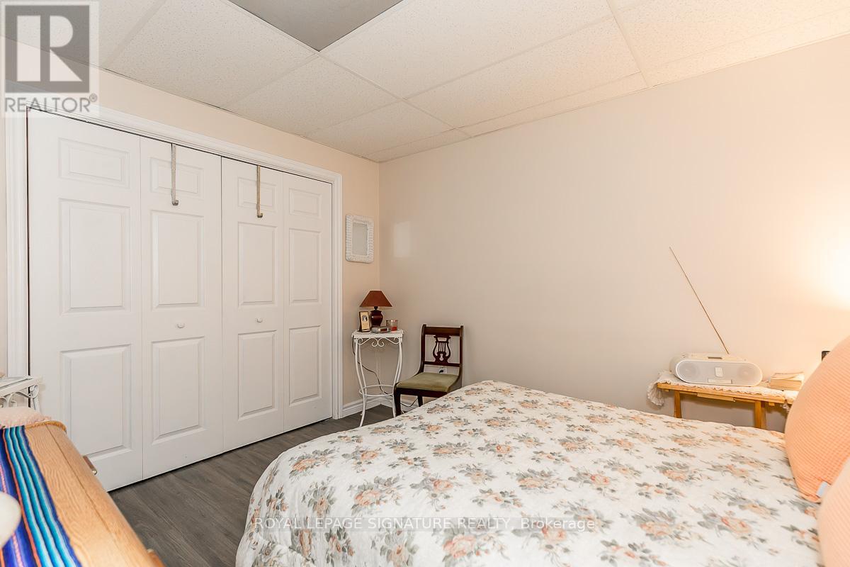 Photo 9 of 1032 Baseline Road, Gravenhurst ON