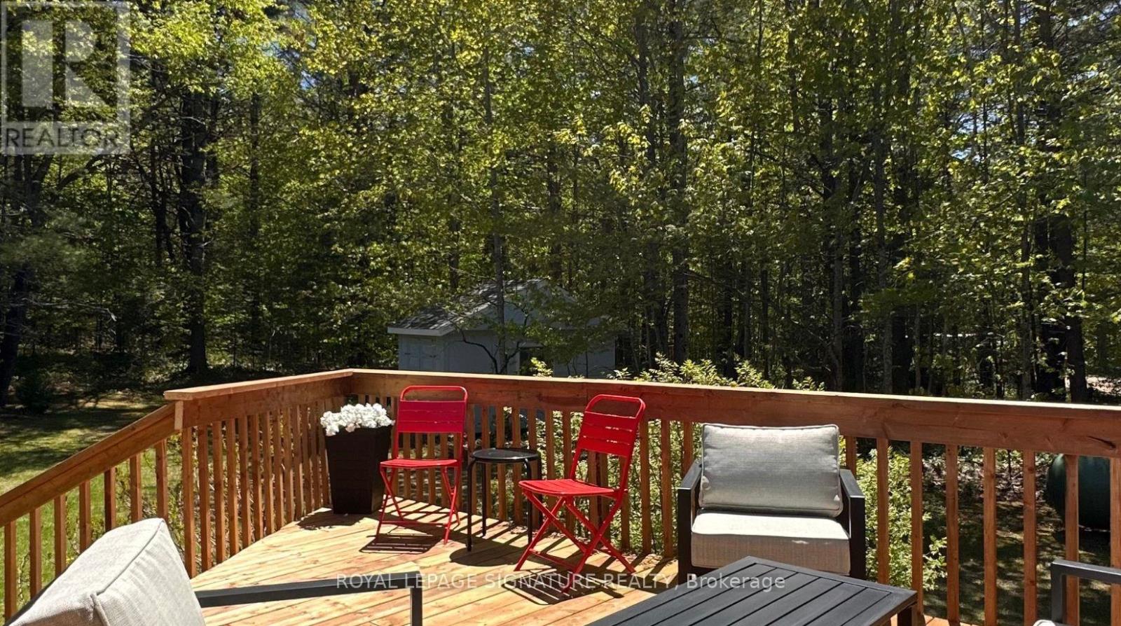 Photo 34 of 1032 Baseline Road, Gravenhurst ON