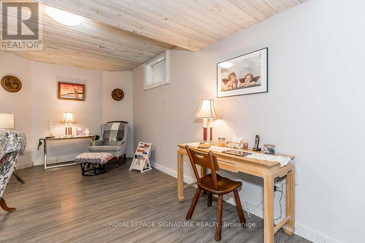 Photo 5 of 1032 Baseline Road, Gravenhurst ON