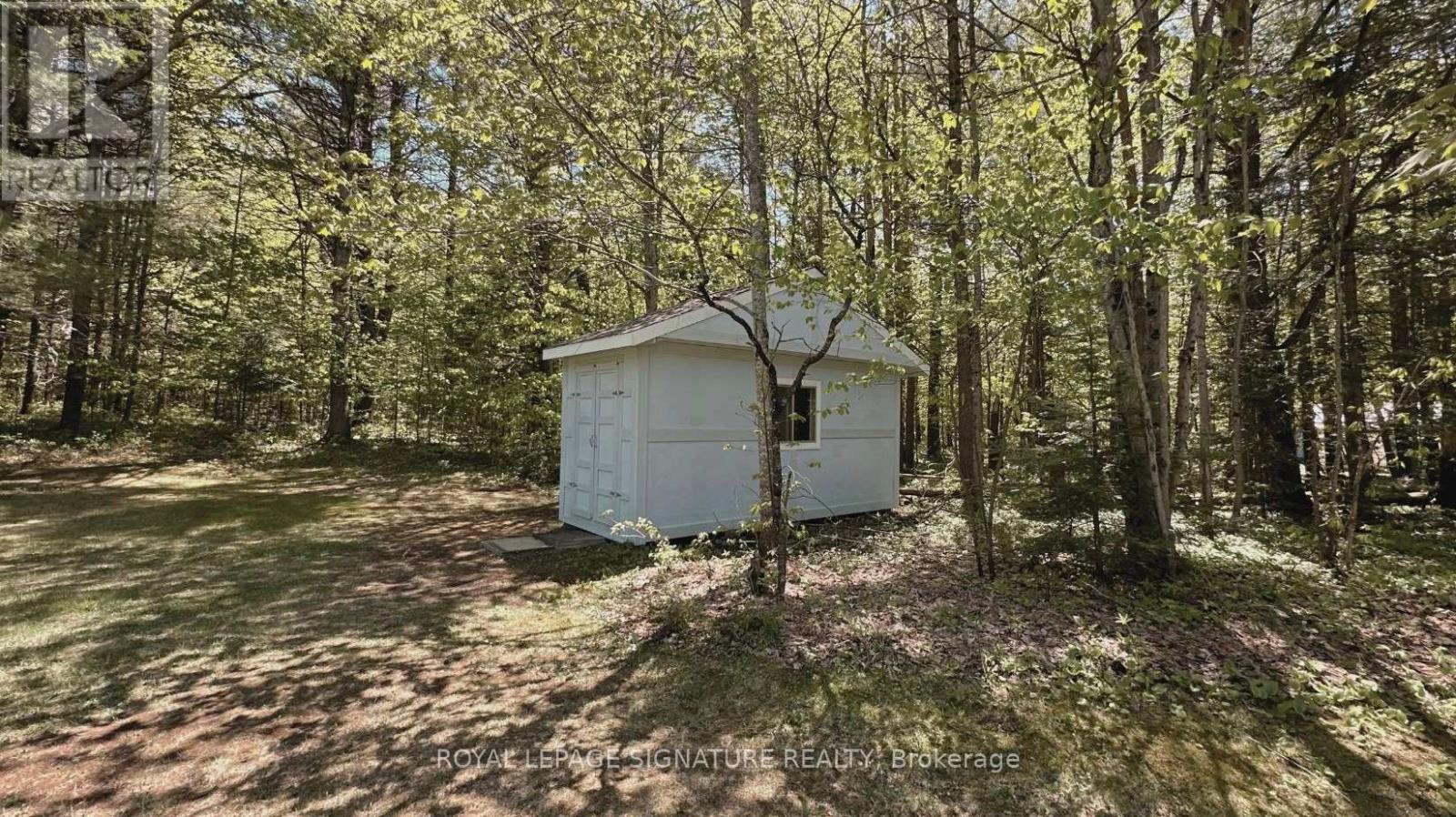 Photo 3 of 1032 Baseline Road, Gravenhurst ON