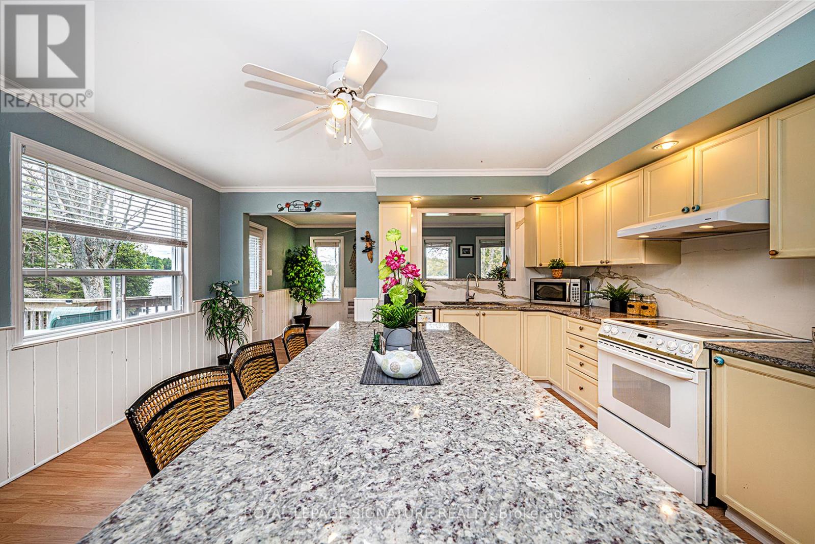 Photo 32 of 1270 Wessell Road, Minden Hills ON