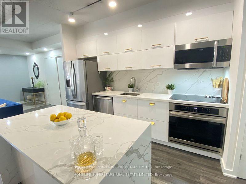 Photo 3 of 101 60 Niagara Street, Toronto ON