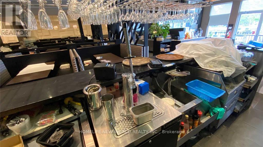Photo 3 of 9 865 York Mills Road, Toronto ON