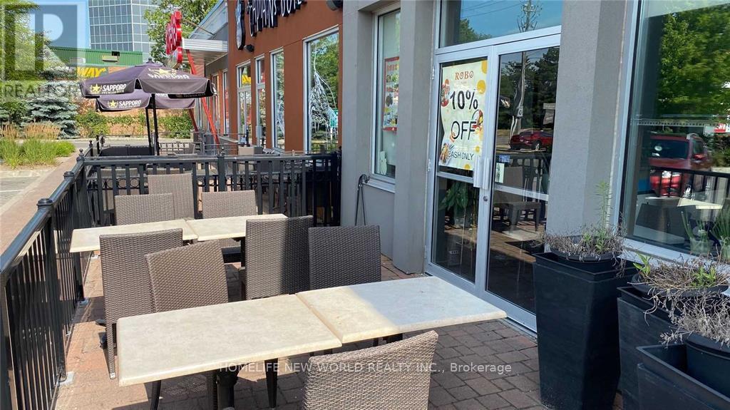 Photo 4 of 9 865 York Mills Road, Toronto ON