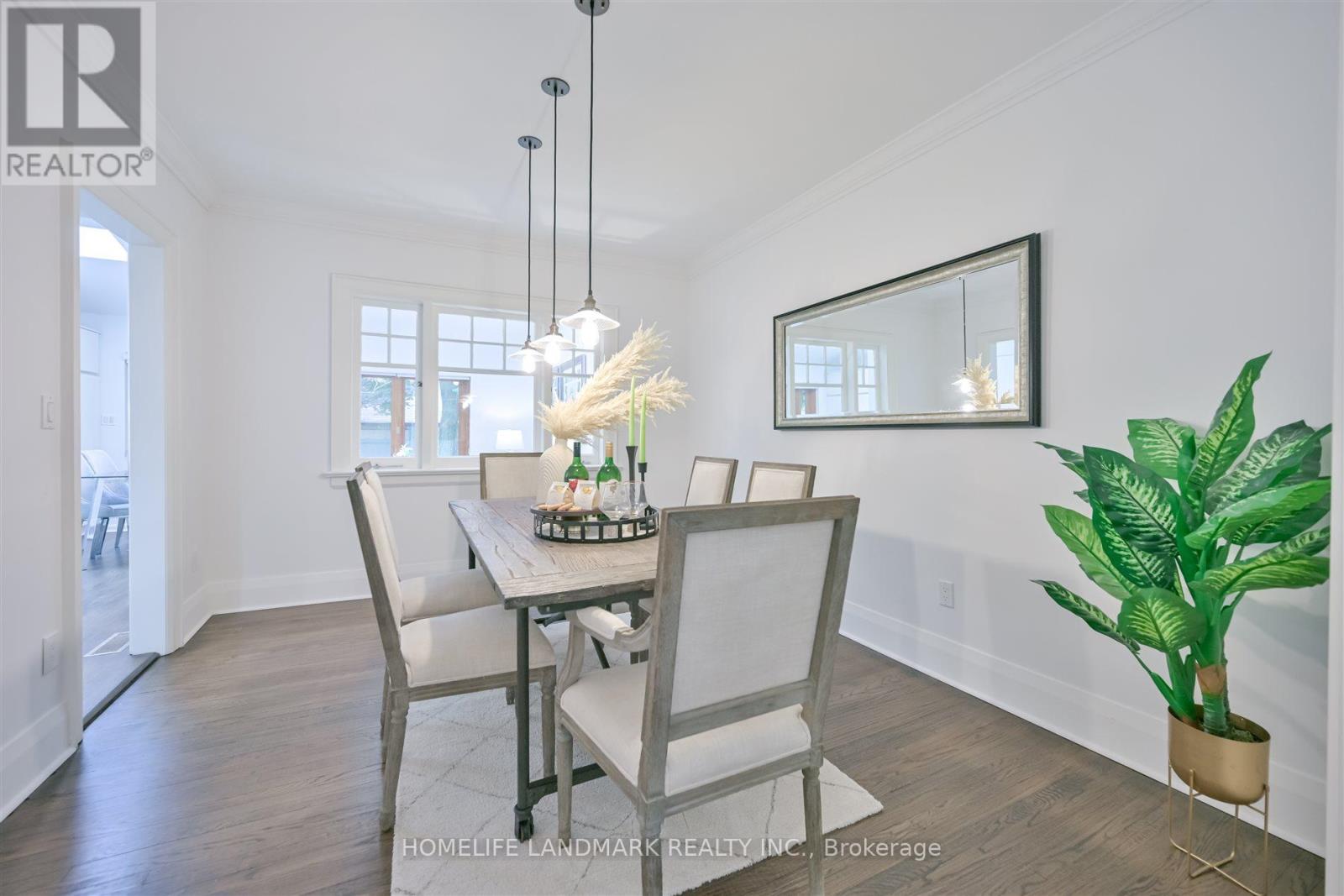Photo 12 of 26 Birdsall Avenue, Toronto ON