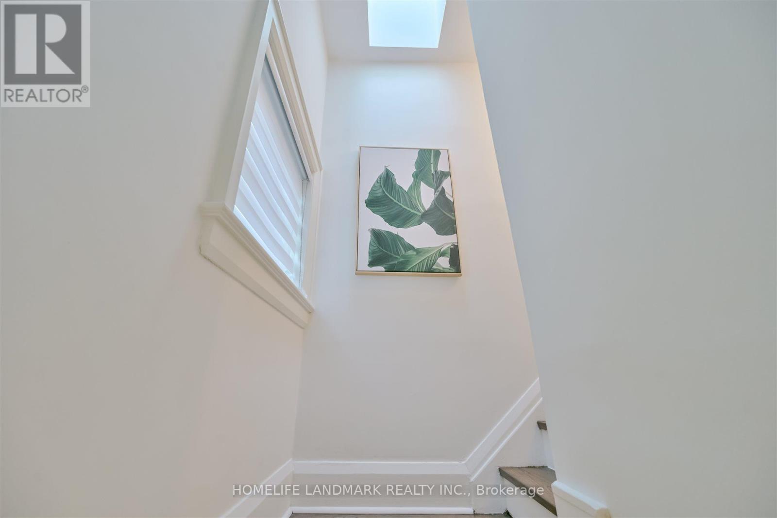 Photo 25 of 26 Birdsall Avenue, Toronto ON