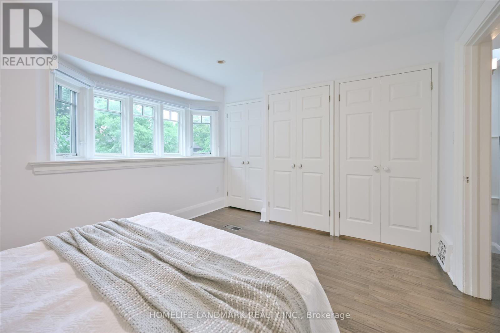 Photo 30 of 26 Birdsall Avenue, Toronto ON