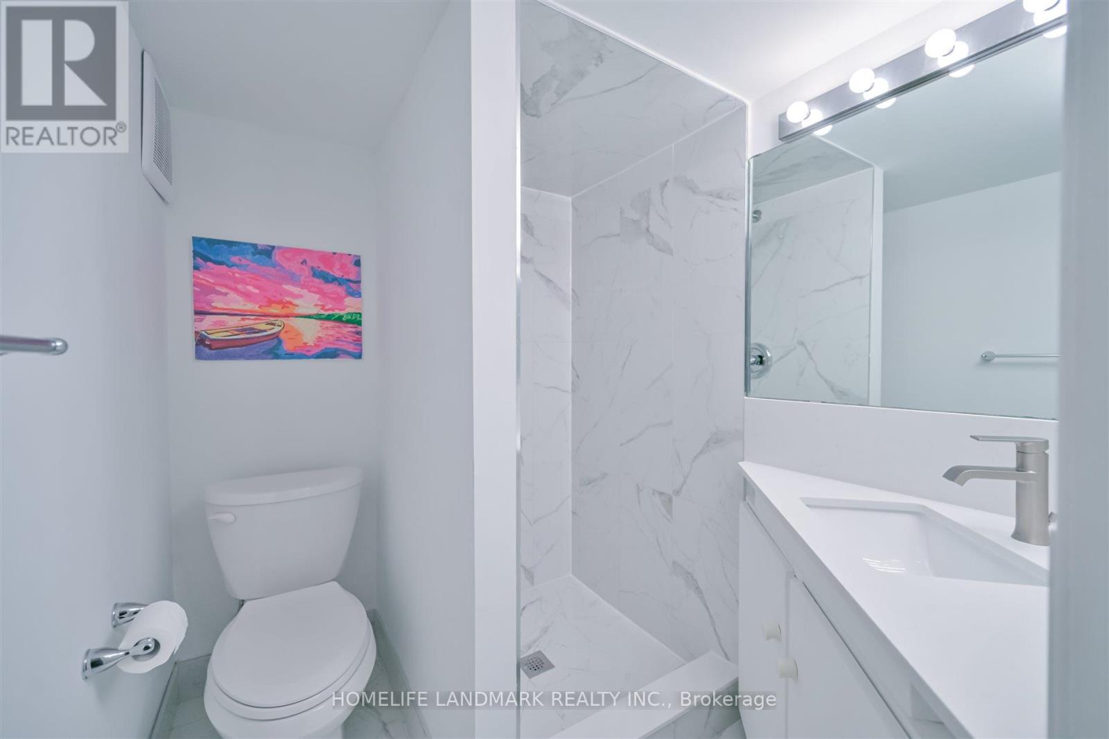 Photo 40 of 26 Birdsall Avenue, Toronto ON