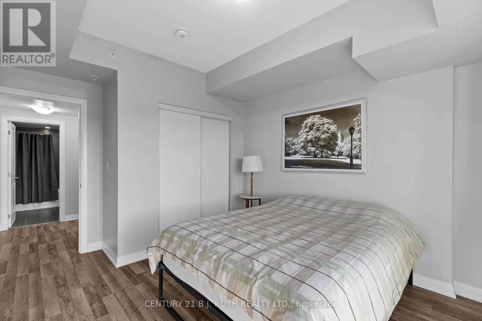 Photo 29 of 204 20 Koda Street, Barrie ON
