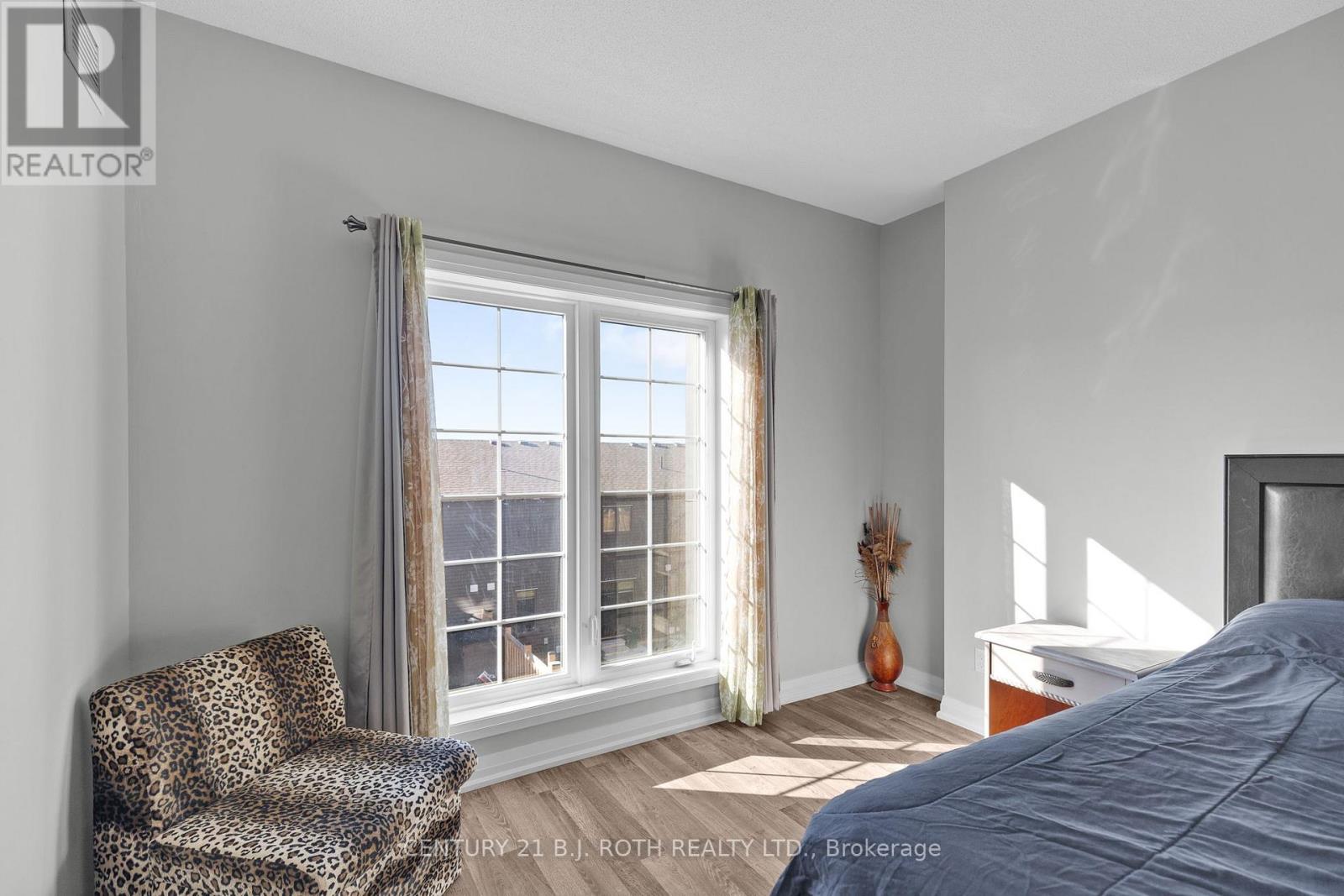 Photo 30 of 204 20 Koda Street, Barrie ON